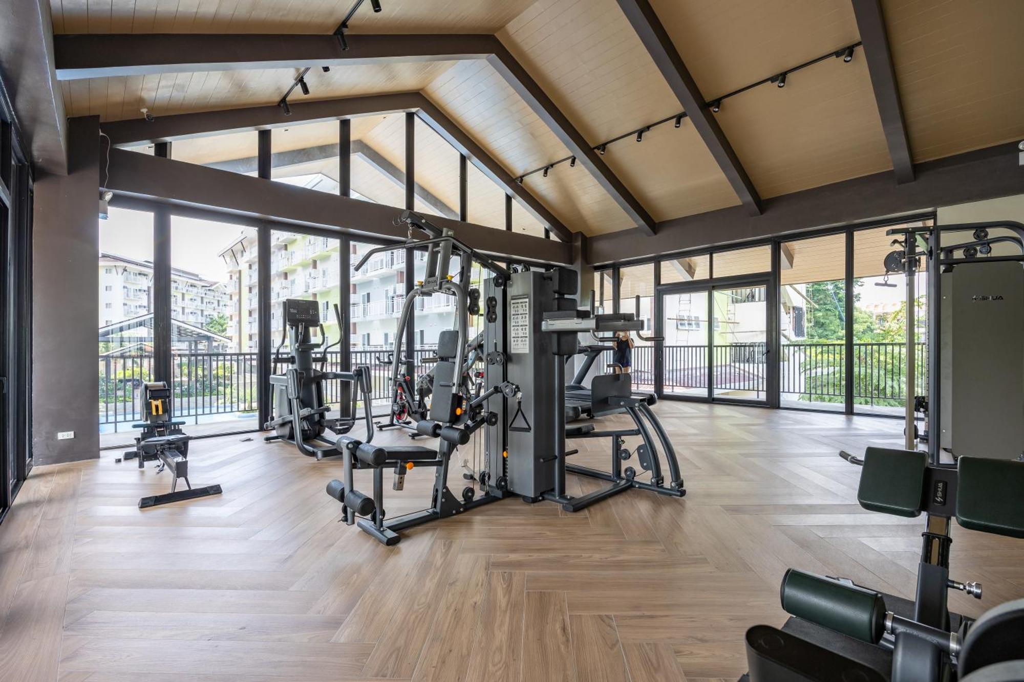 Apartamento Amani 729, 3 Minutes To Airport,With Gym & Pool,100Mbps Wifi,Free Netflix Isla de Mactán Exterior foto